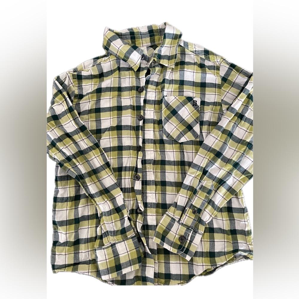 Long sleeve button up. Shaun White.